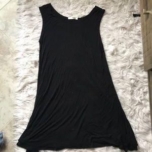 [HEART & HIPS] Black Dress